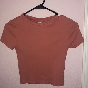 Pink cropped tshirt